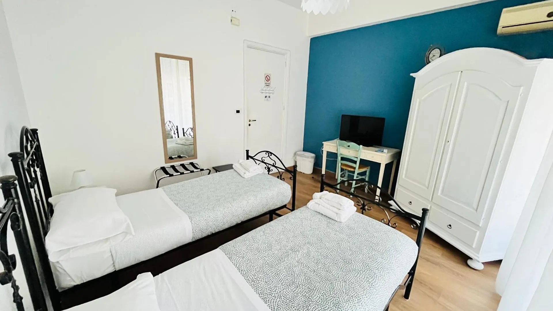 **** Nocleg ze śniadaniem Porta Amari B&B Palermo Włochy