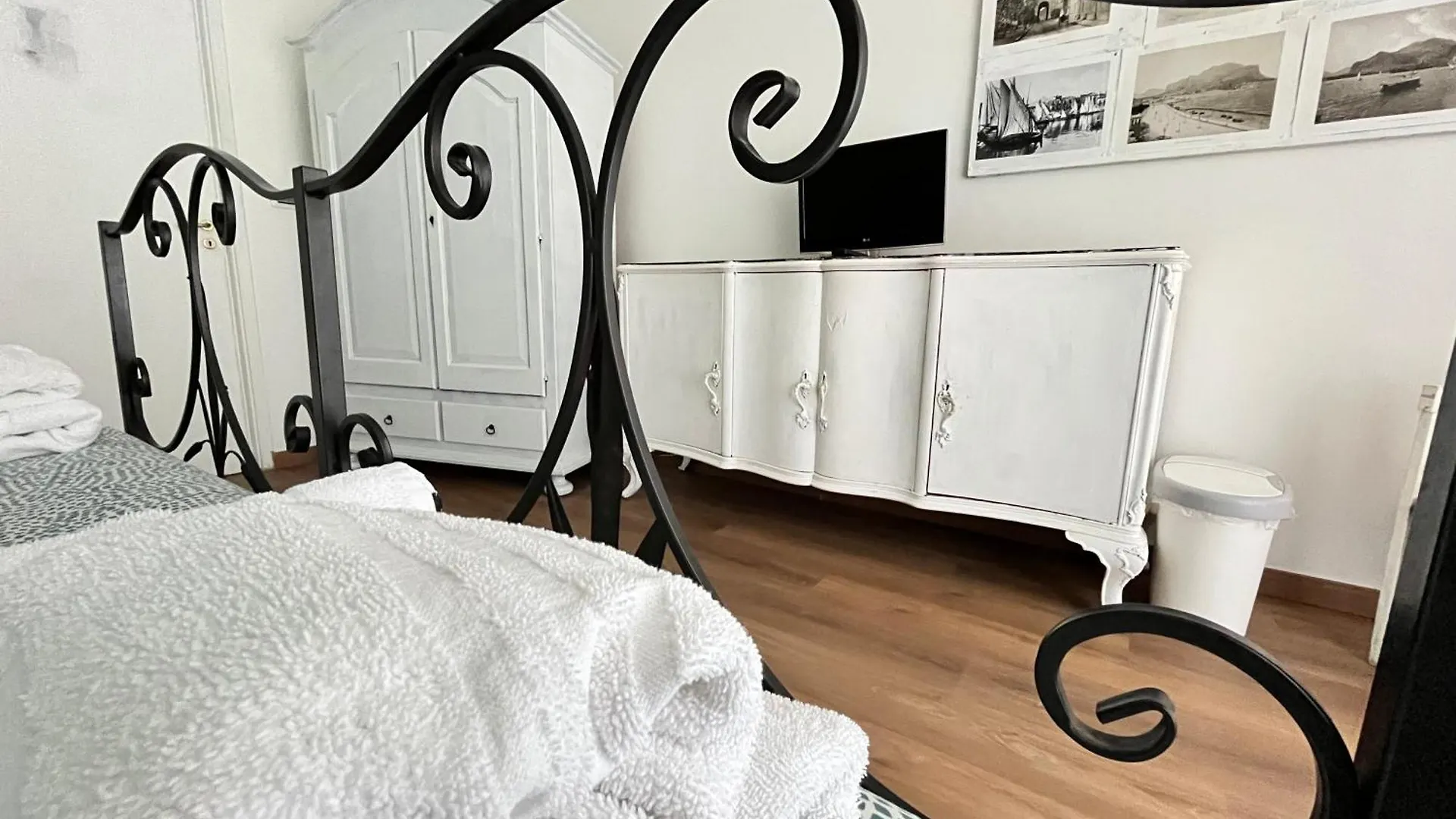 Nocleg ze śniadaniem Porta Amari B&B Palermo